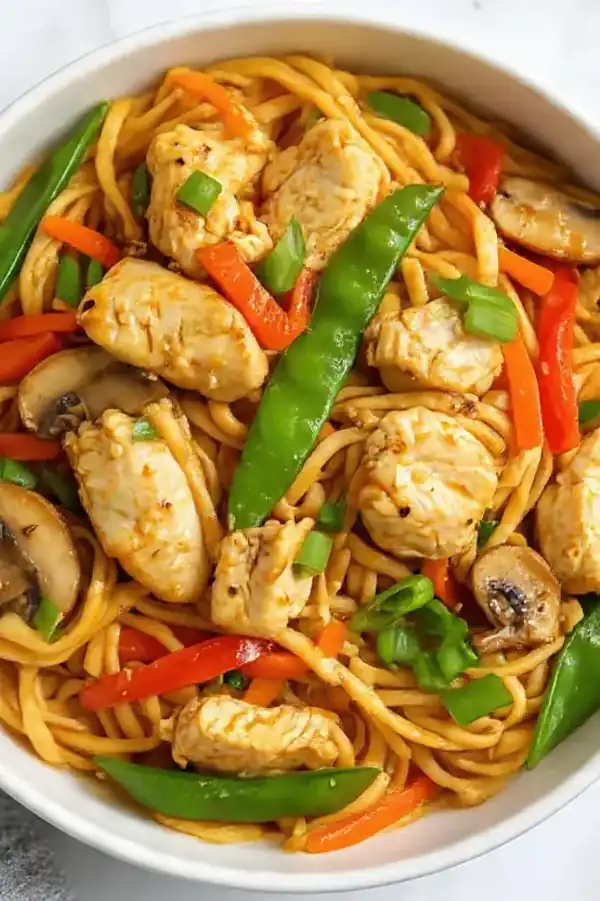 Spicy Peanut Chicken & Vegetable Lo Mein