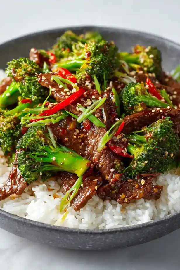 Spicy Szechuan Beef & Broccoli Bowl